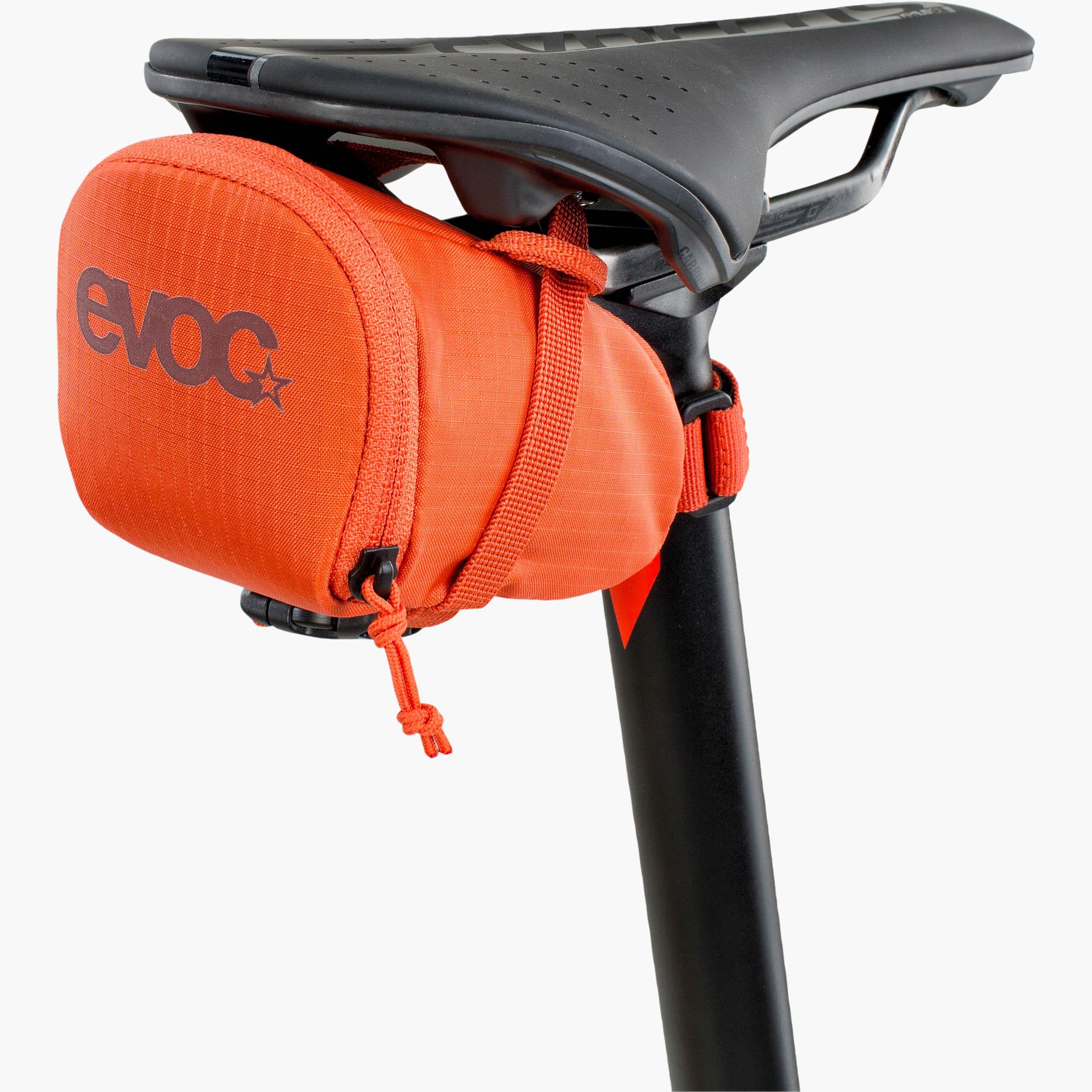 EVOC podsedežna torbica SEAT BAG M Orange