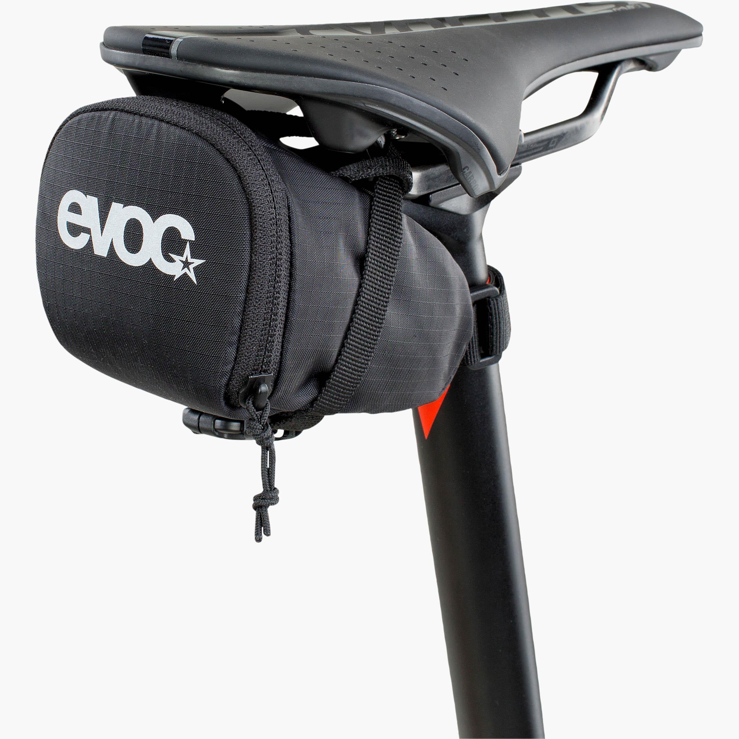 EVOC podsedežna torbica SEAT BAG M Black