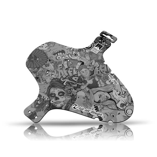 RIESEL blatni sprednji KOLOSS Stickerbomb