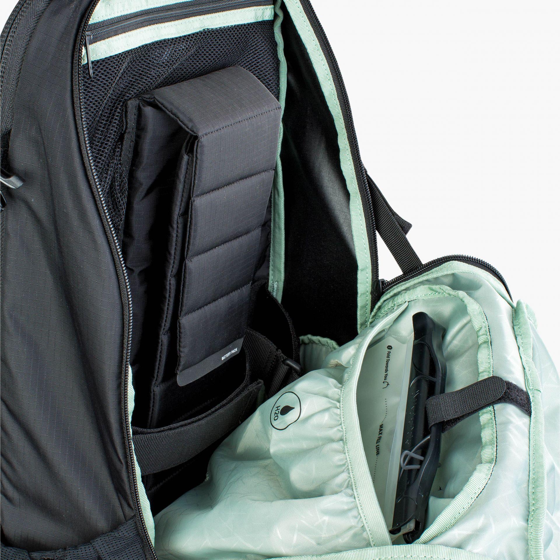 EVOC nahrbtnik FR TRAIL E-Ride 20 black