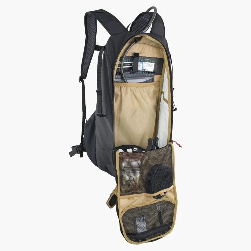 EVOC nahrbtnik RIDE 16 Black